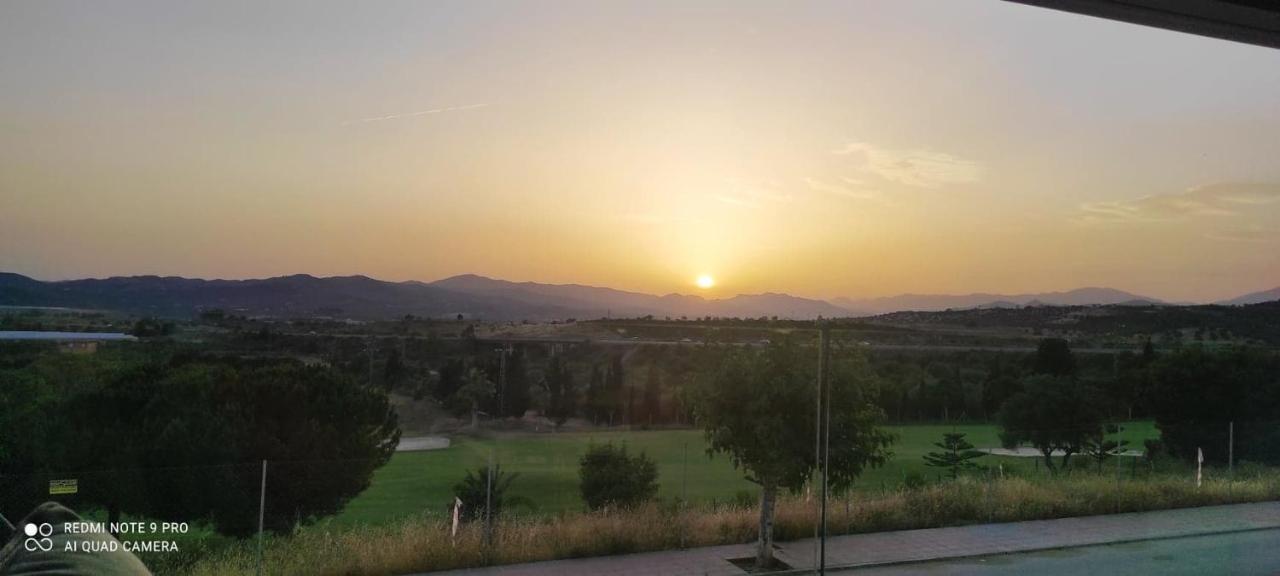 Appartement Baviera Hills - Torre Del Mar - Costa Del Sol Caleta De Velez Zewnętrze zdjęcie
