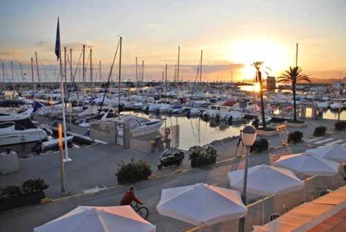 Appartement Baviera Hills - Torre Del Mar - Costa Del Sol Caleta De Velez Zewnętrze zdjęcie
